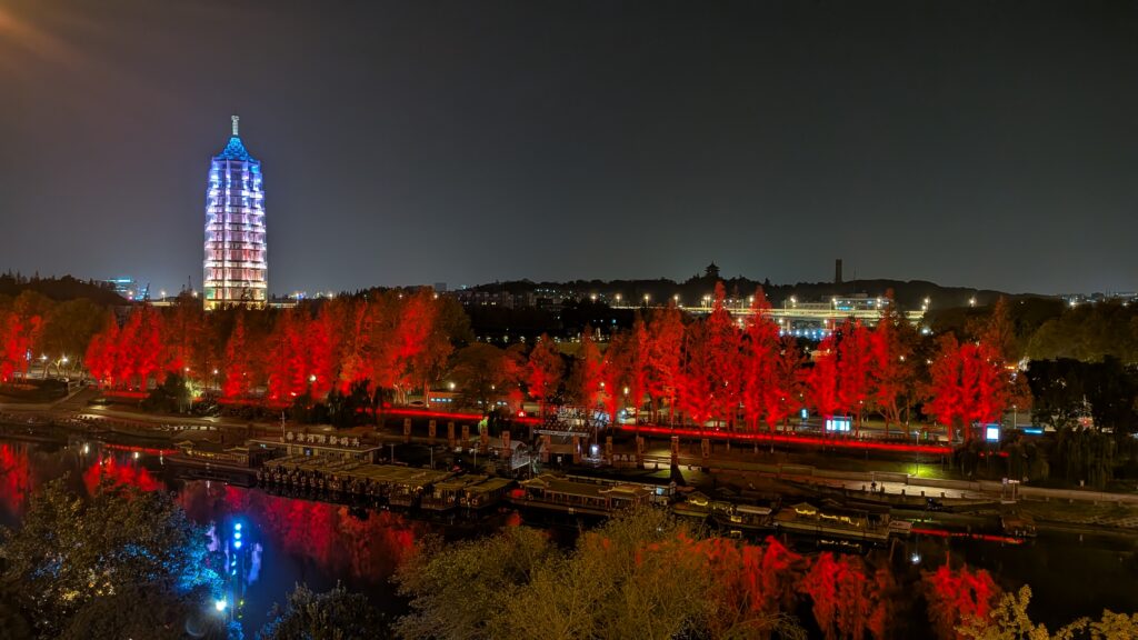Vistas de Nankín desde sus murallas.
